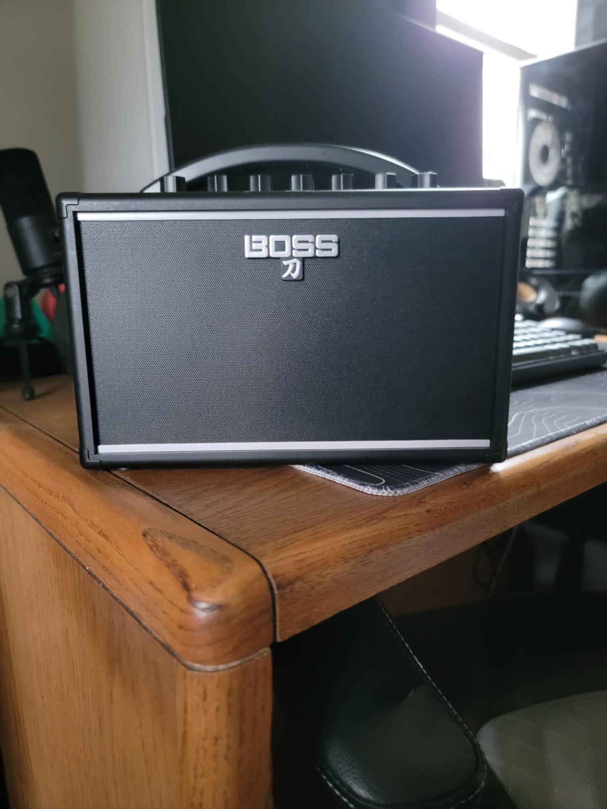 Boss Katana Mini 7-Watt Combo Amp customer photo 2
