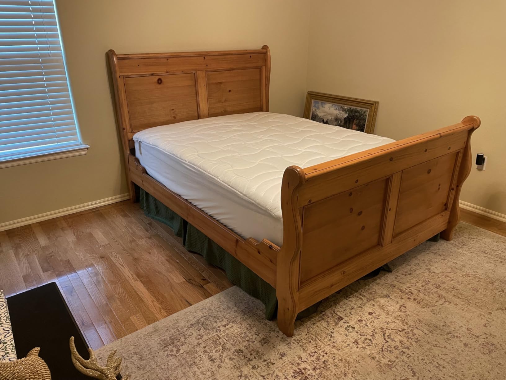 Amazon Basics Bed Frame with Storage, Foldable Metal Platform, Sturdy Steel, No Box Spring Needed, 14 inches High, Tool-Free Easy Assembly, Noise-Free, King Size, Black customer photo 2