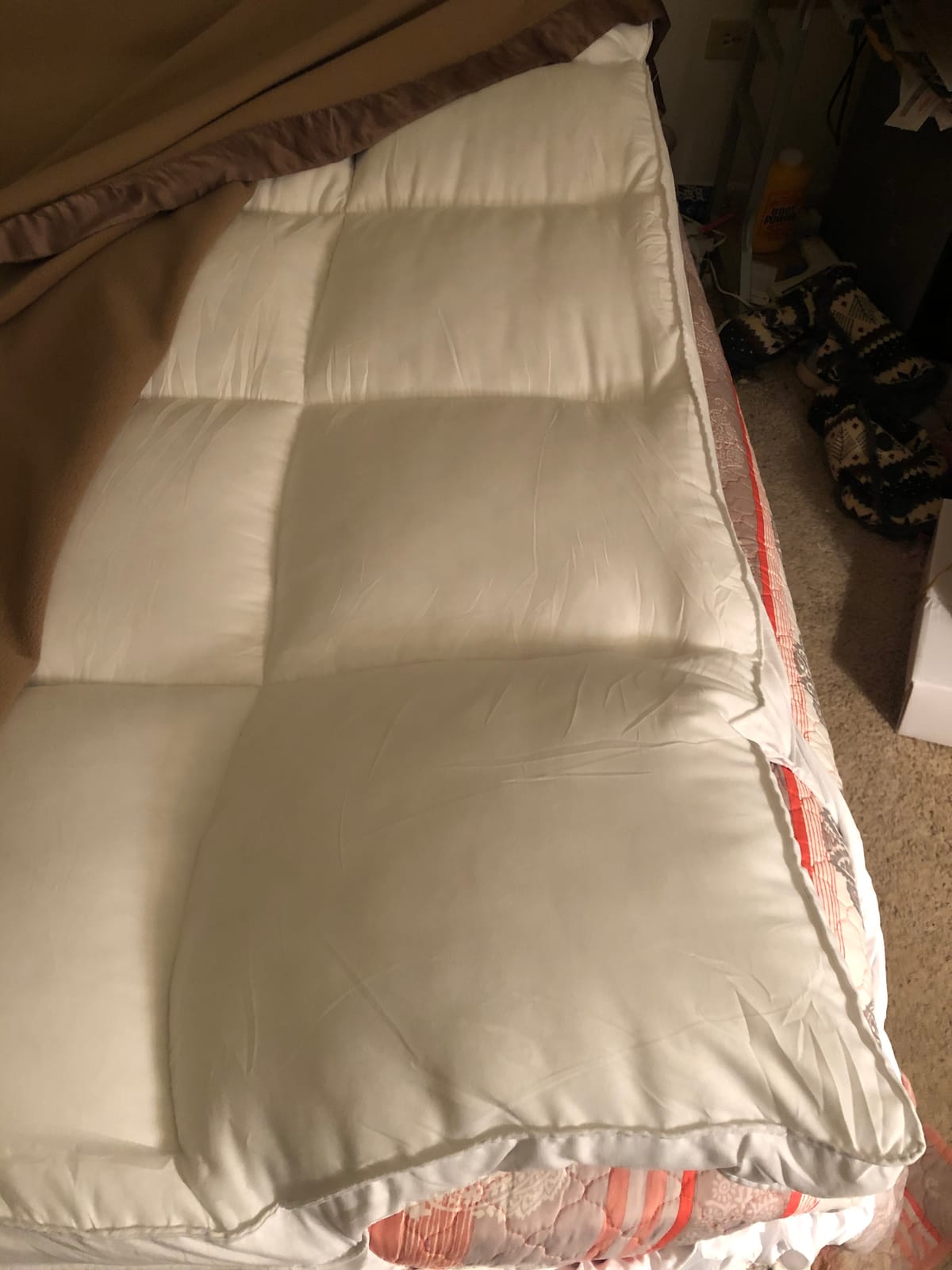 1400 GSM King Mattress Topper, Extra Thick Cooling Pillow Top Plush Pad | Breathable, Washable, Ultra soft, Hot sleeper, Back pain Relief, Fits 6 to 22 inches deep, Box quilted, Side sleepers customer photo 2
