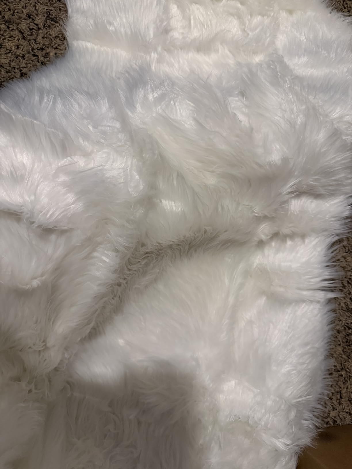 Ashler Faux Fur Rug, White, 2x3 Ft, Machine Washable | Fluffy Sheepskin, Ultra Soft Small Rug, Faux Fur Throw, Fuzzy Shag, for Living, Nursery customer photo 2