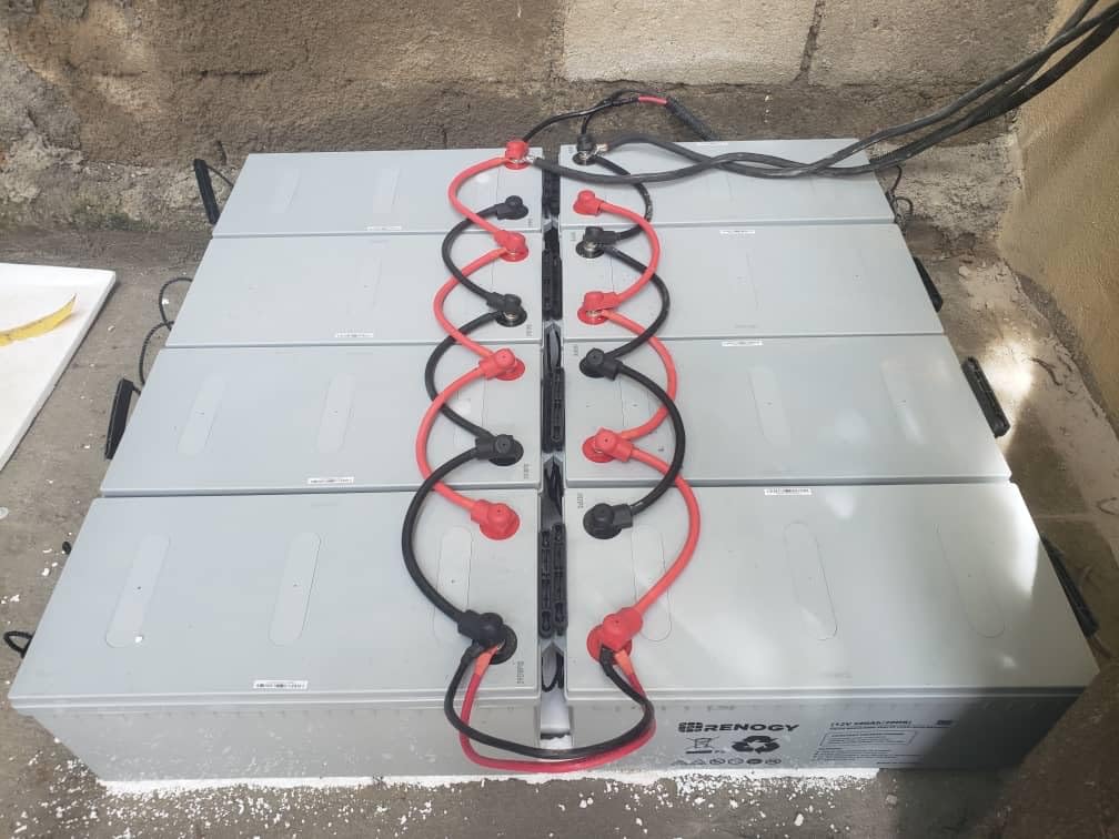 Renogy 12 Volt 200Ah Deep Cycle AGM Battery, Lead Acid Solar Battery | 3% Self-Discharge Rate, 2000A Max Discharge Current, Safe for RV, Camper, Cabin, Home Appliances, Marine and Off-Grid System customer photo 1