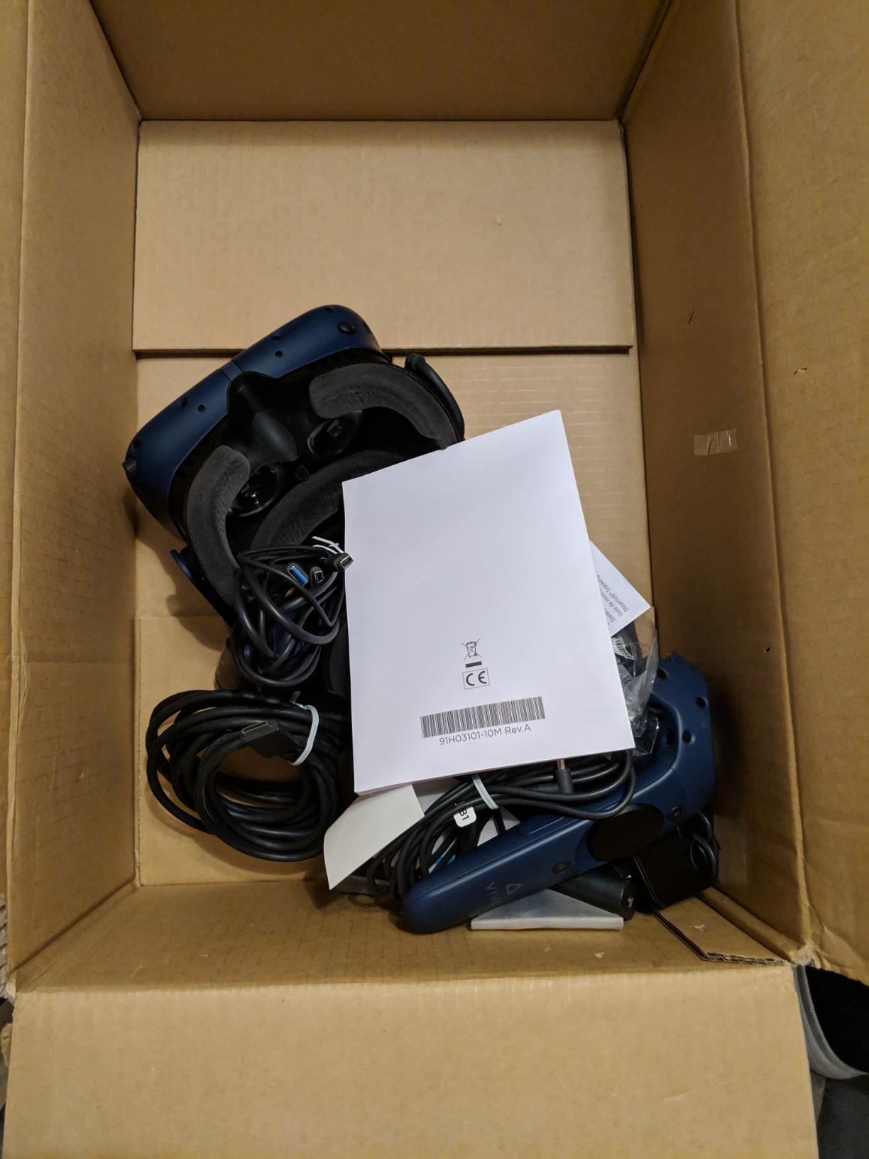 HTC VIVE Pro Virtual Reality Full System customer photo 1