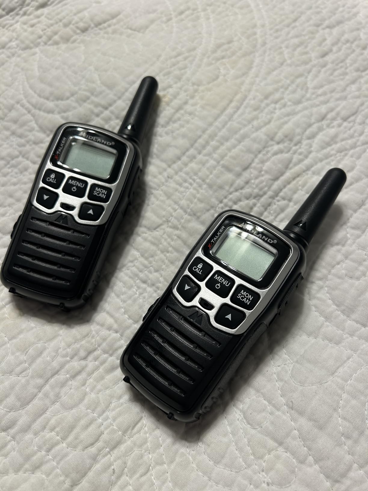 Midland -T51X3VP3 X-TALKER Walkie-Walkie - Long Range Two Way Radio for Camping Hiking Hand Held RZR FRS Compact Radio UTV communication NOAA Weather Scan - Black/Orange, 3 Radios customer photo 2