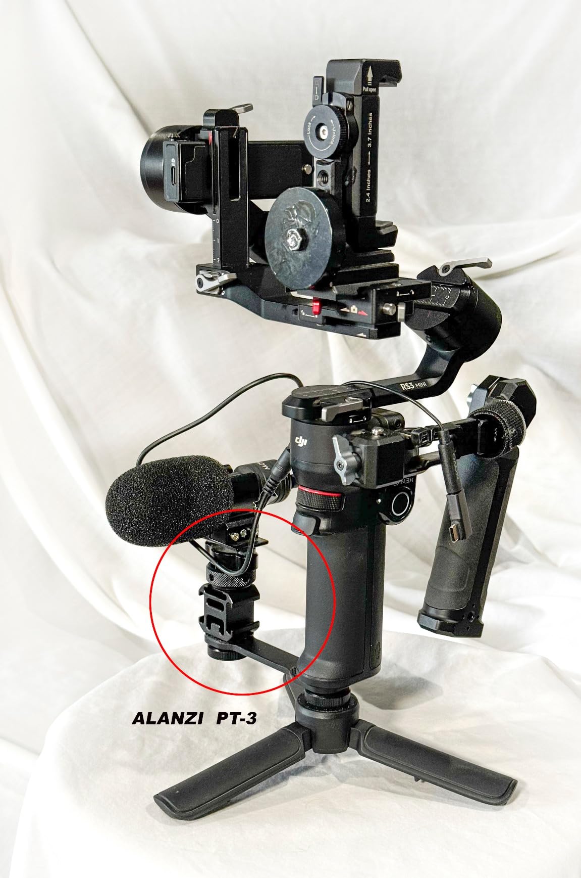 ULANZI PT-3 Triple Cold Shoe Mount Plate Mic Video Light Extension Bracket customer photo 2