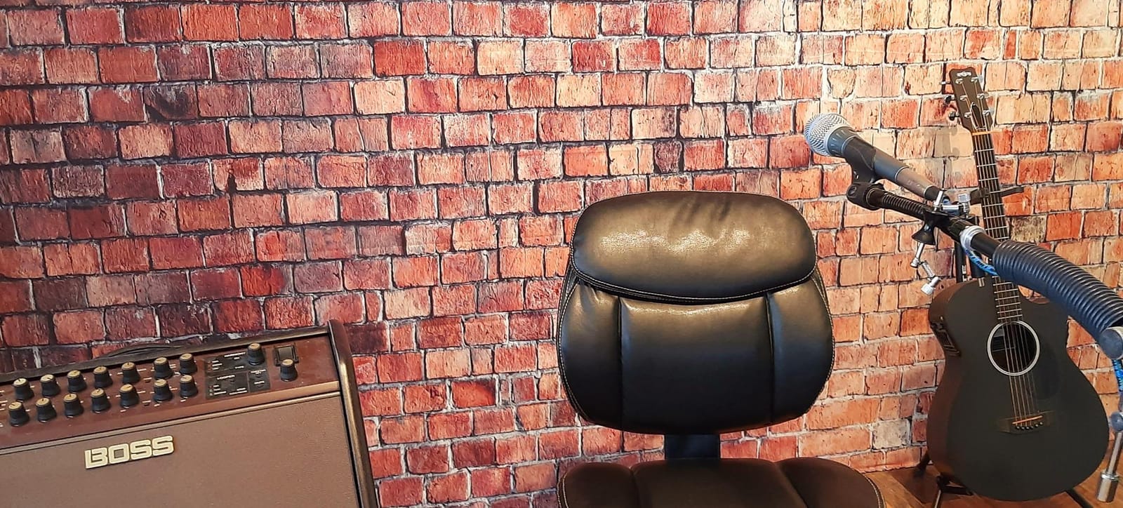 10x8ft Vintage Red Brick Wall Photo Backdrop Newborn Baby Girls Adults Portrait Photography Background Wallpaper Photo Studio Props customer photo 1
