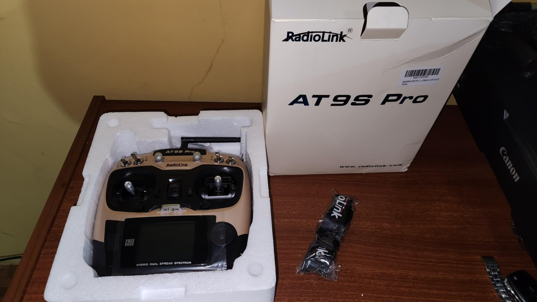 Radiolink AT9S Pro 10/12 Channels RC Transmitter and Receiver R9DS Grey customer photo 1