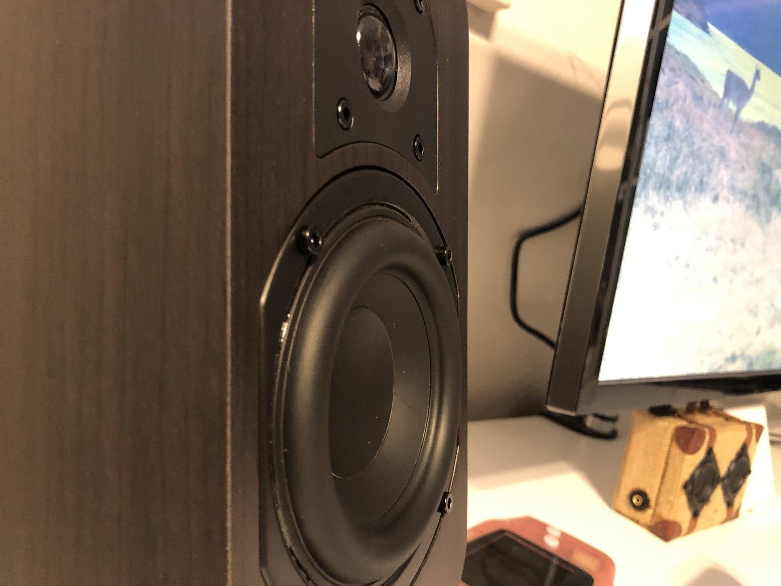 Micca RB42 Reference 2-Way Passive Bookshelf Speakers, Stereo Pair, Walnut | Amplifier Required, Long-Throw 4-Inch Woofers, 0.75-Inch Silk-Dome Tweeter, Desktop, Home Theater, Surround Sound customer photo 2