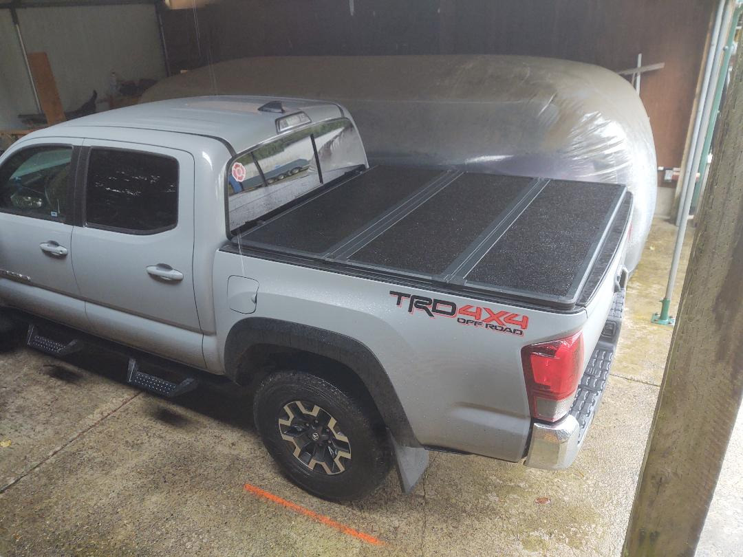 DNA MOTORING New Upgrade Truck Bed Top Hard Solid Tri-Fold Tonneau Cover Compatible with 16-19 Toyota Tacoma with 5Ft Bed, TTC-HARD-059 customer photo 2