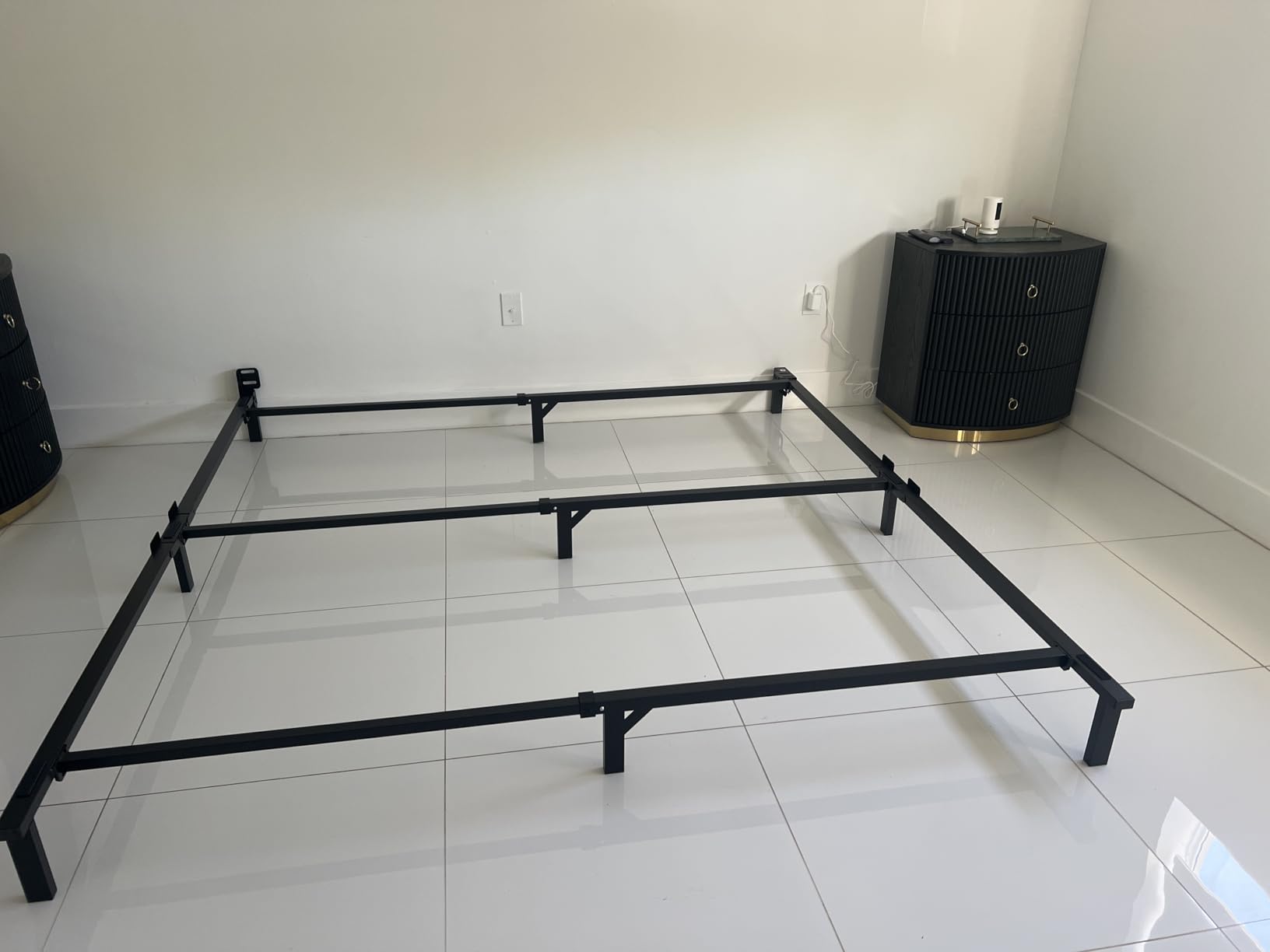 Amazon Basics Metal Bed Frame, 9-Leg Support Base for Box Spring and Mattress, King-Size, Tool-Free Easy Assembly, 79.6