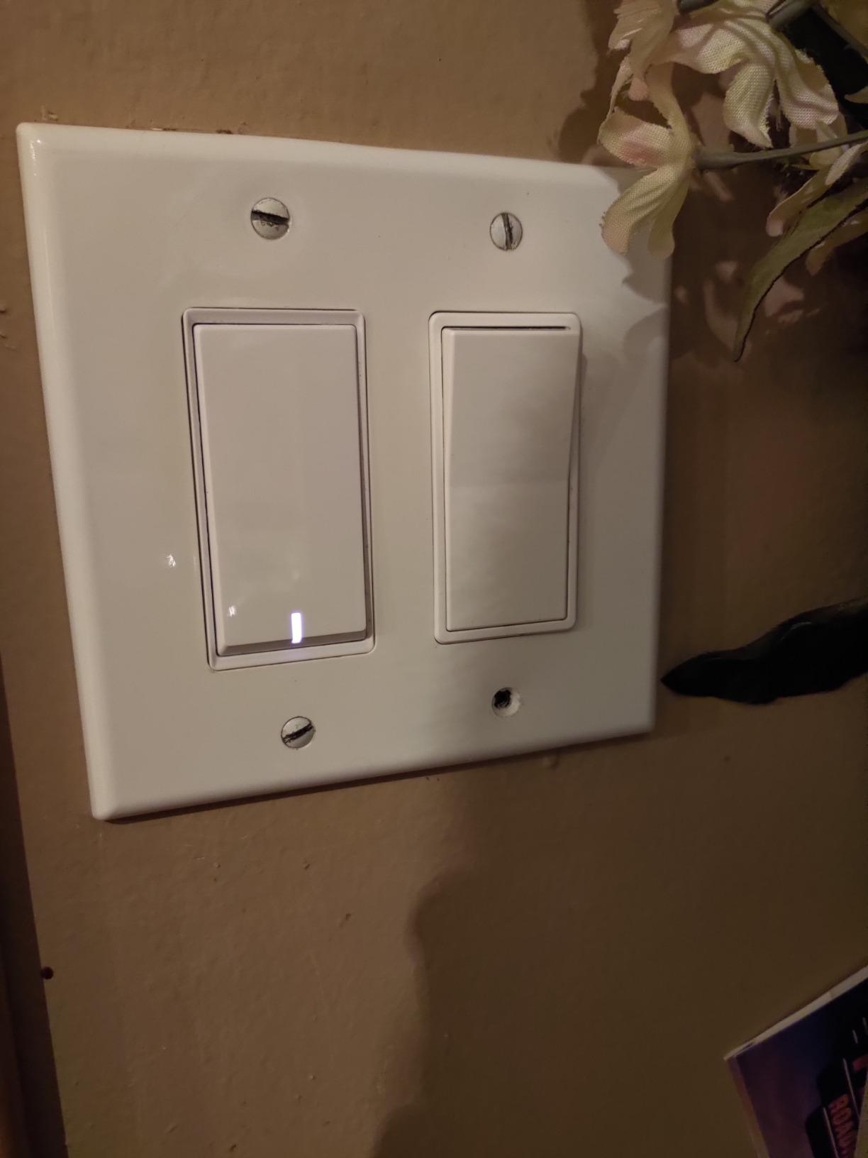 TREATLIFE Single Pole Smart Light Switch, Neutral Wire Required, 2.4GHz Wi-Fi Light Switch, Works with Alexa and Google Home, Schedule, Remote Control customer photo 2
