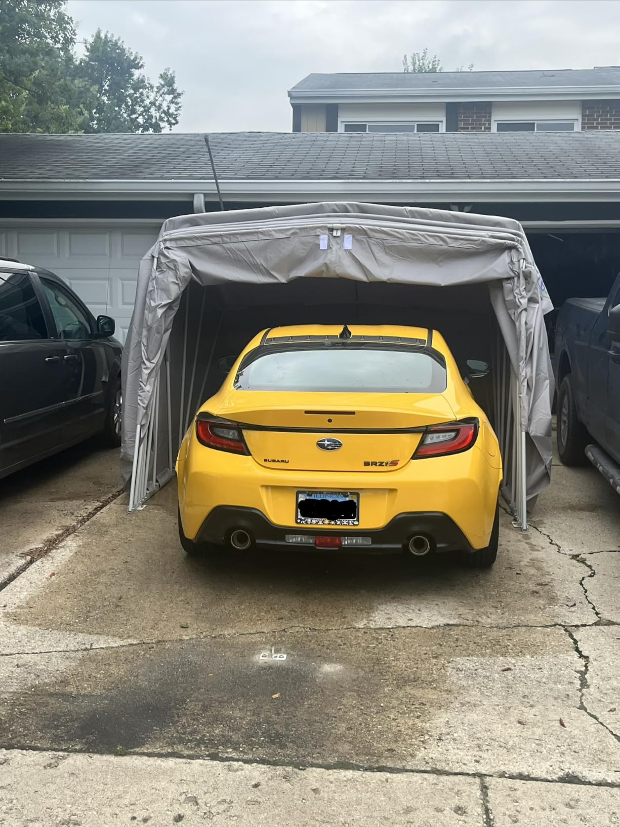 Ikuby Retractable Carport – Foldable Lockable Car Shelter, Heavy Duty All Weather Portable Garage for Cars and SUVs customer photo 2