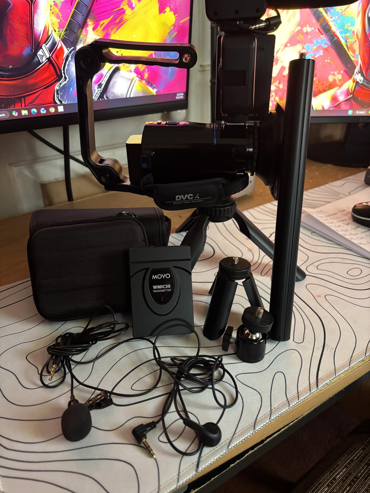 Ulanzi VL49 On-Camera LED Video Fill Light, 5500K 2000mAh Rechargeable | CRI95+, 3 Cold Shoe Light, Dimmable Brightness, Portable Mini Photography Lighting, for Vlog TikTok YouTube Live Streaming customer photo 1