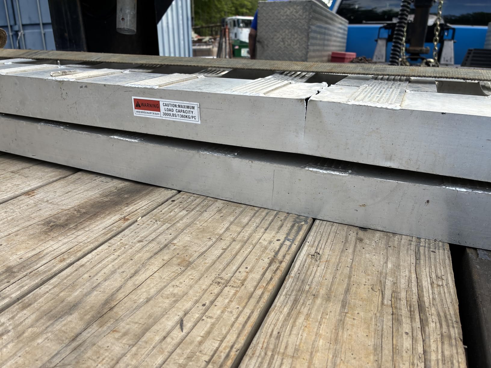 BestEquip 84x14 Inch Aluminum Ramps 6000LBS Capacity Car Trailer Truck ATV Ramps 1 Pair 2 Ramps customer photo 1