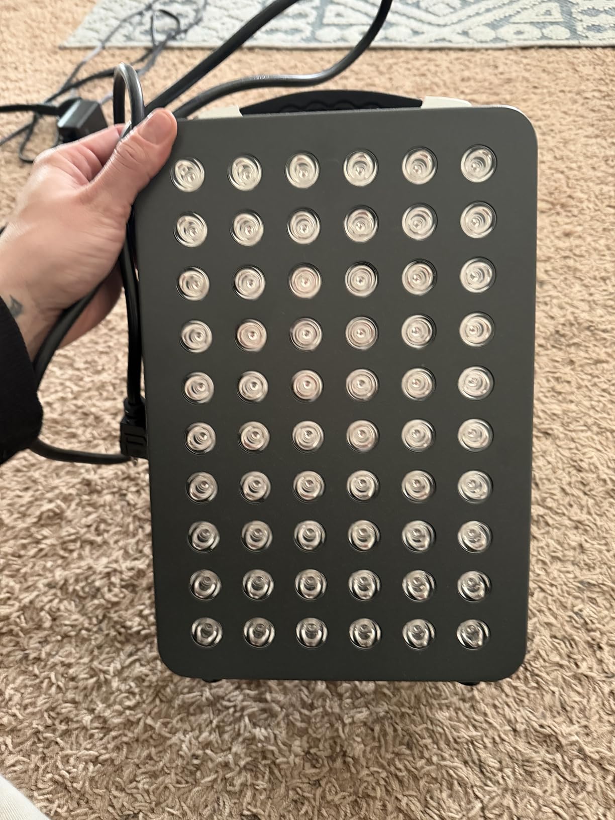 Hooga HG1500 Full Body Red Light Therapy Panel, 300 LEDs, 660nm Red & 850nm Near-Infrared Light, Built-in Timer, Door Hanging Kit customer photo 2