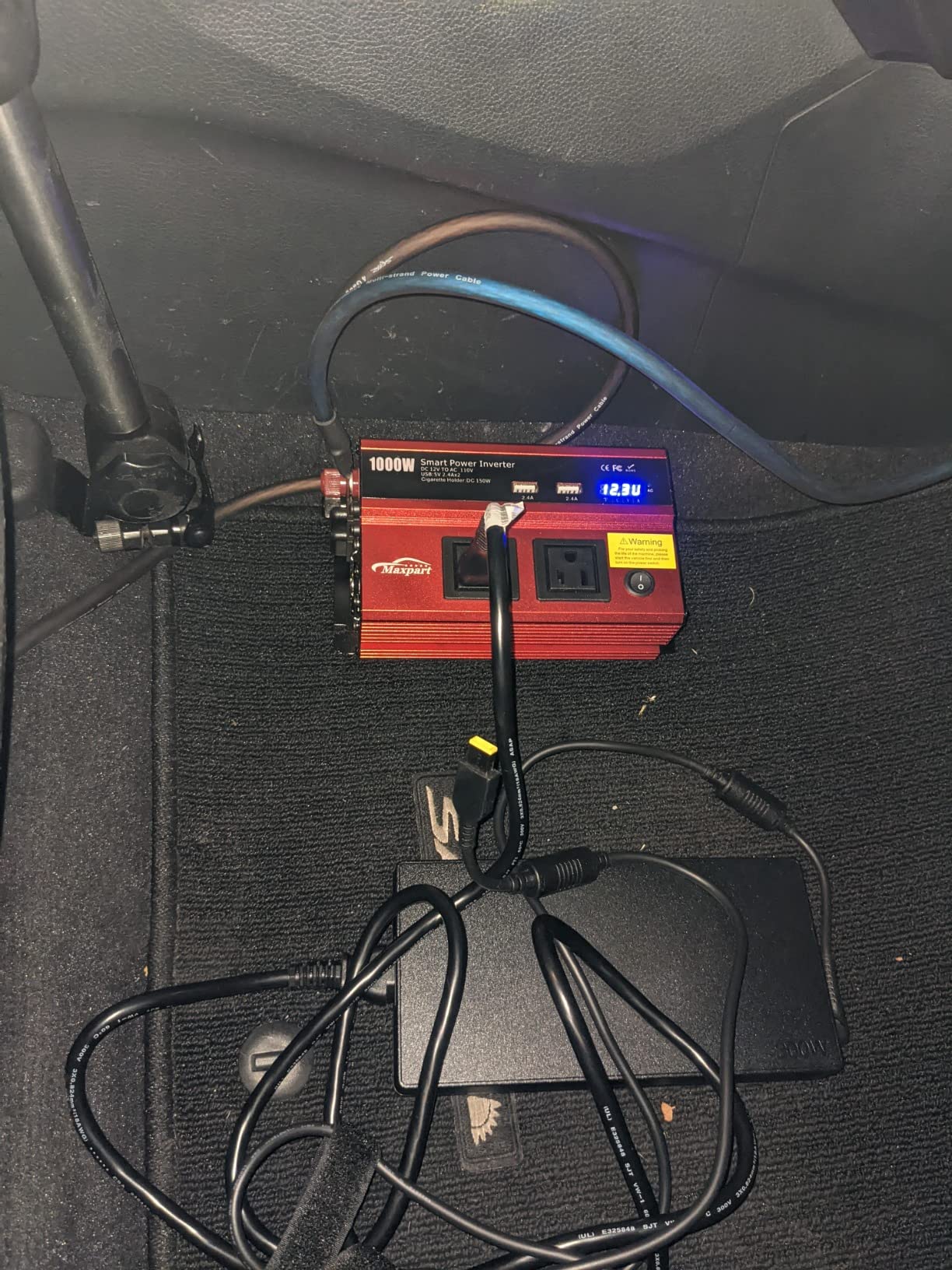 TWING Car 1000w Inverter,12v DC to 110v Power Inverters for Vehicles 1000 watt with Dual AC Outlets 3.0A USB and Type-C,12 Volt Inverter Car Cigarette Lighter Battery customer photo 2