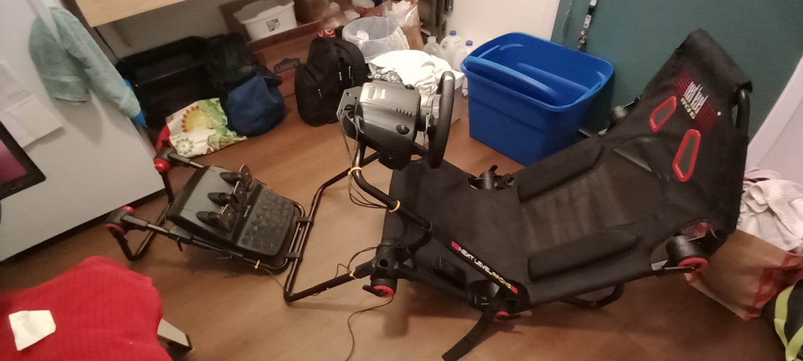 Next Level Racing F-GT Lite Formula and GT Foldable Simulator Cockpit (NLR-S015) customer photo 2