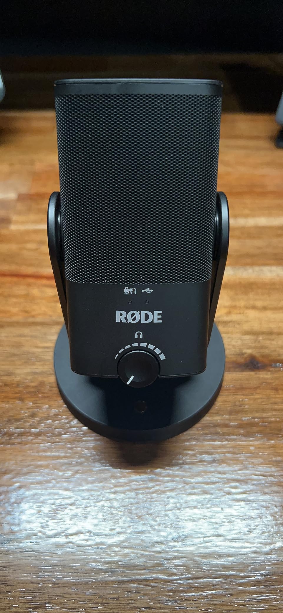 RØDE NT-USB Mini Studio-Quality USB Condenser Microphone customer photo 1