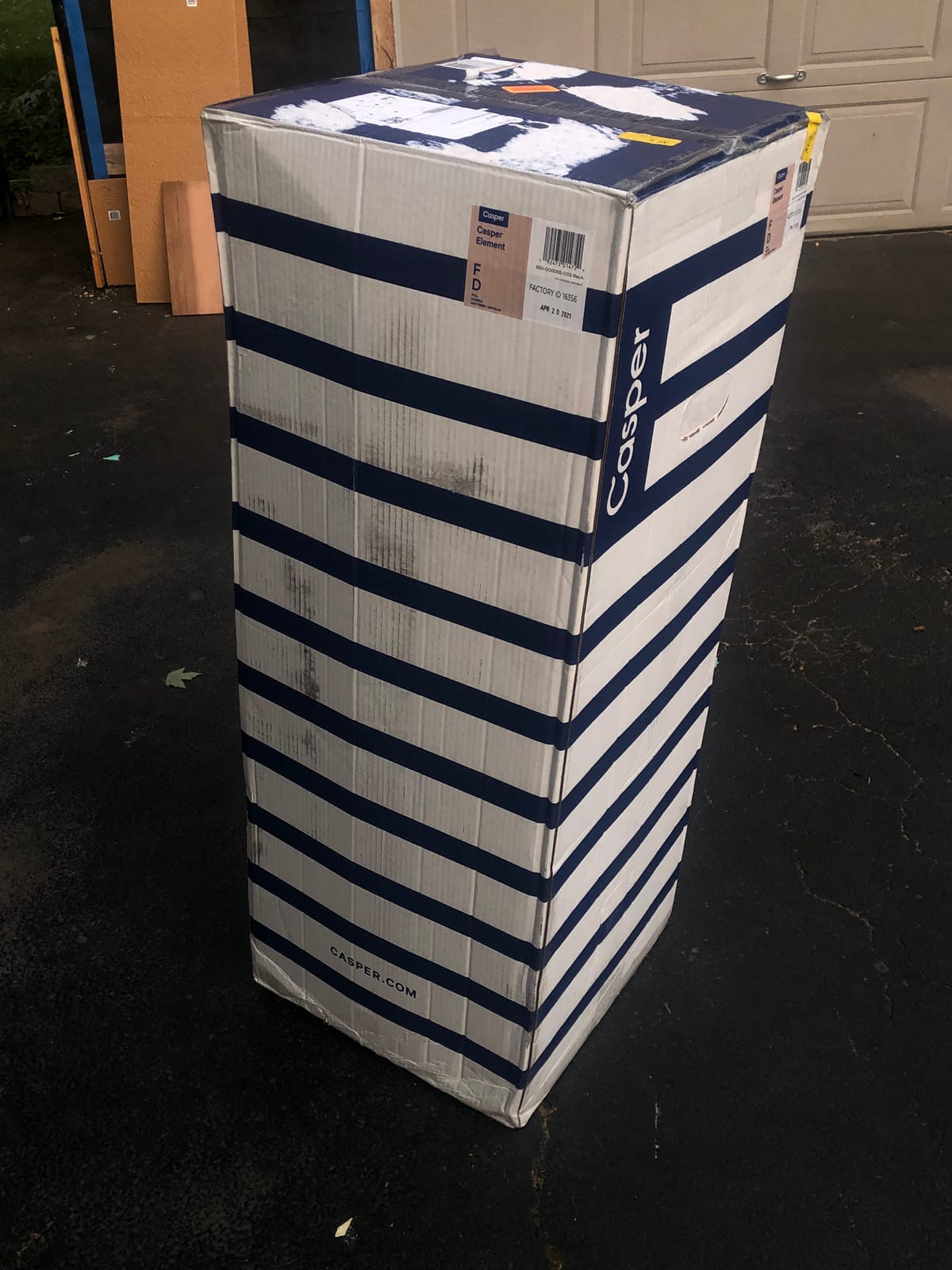 Casper Sleep Element Queen Mattress - Medium Feel - Motion Isolation - Breathable, Cooling Memory Foam - 100-Night Trial - CertiPUR-US customer photo 2