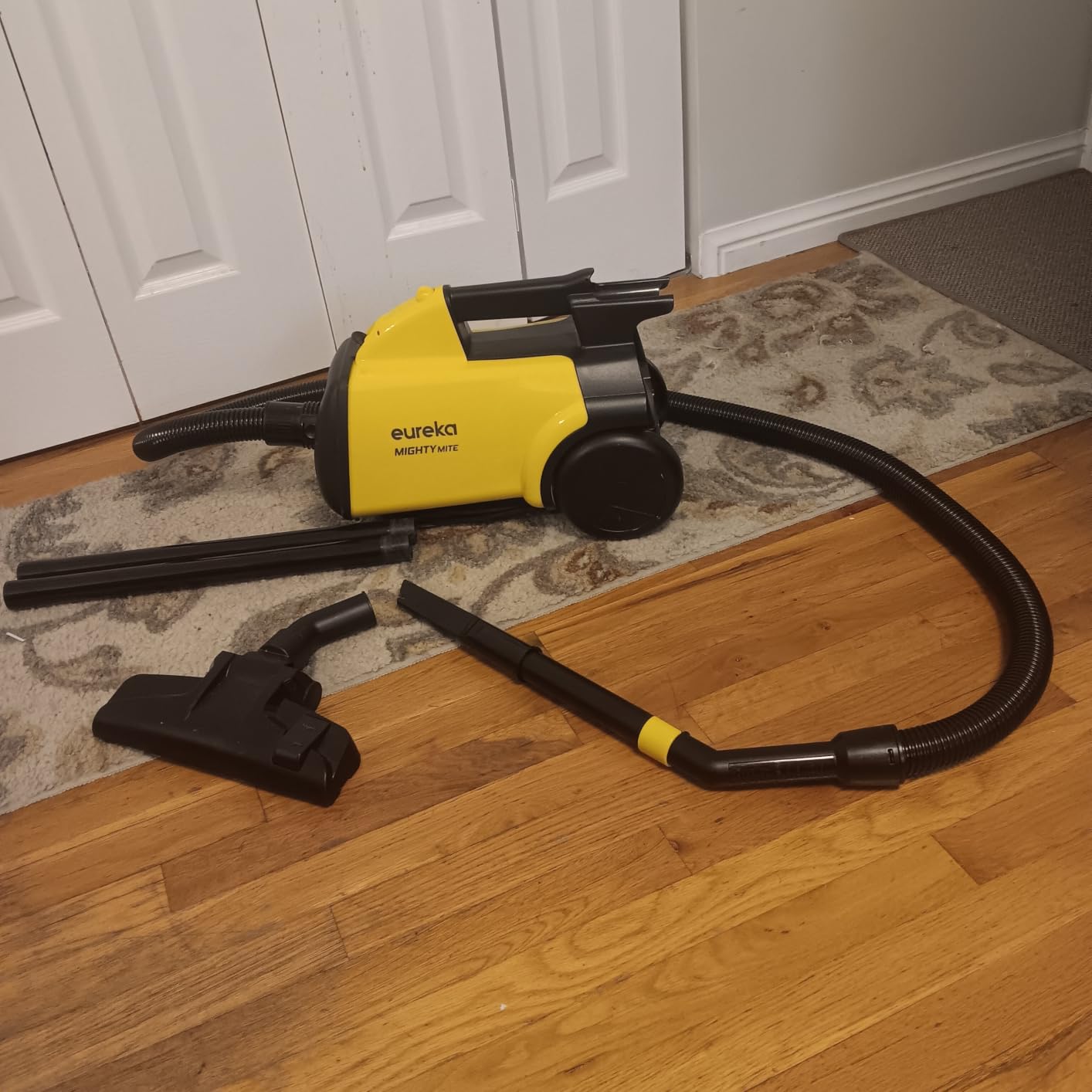 Eureka 3670M Canister Cleaner, Lightweight Powerful Vacuum for Carpets and Hard Floors, w/ 5bags,Yellow customer photo 2