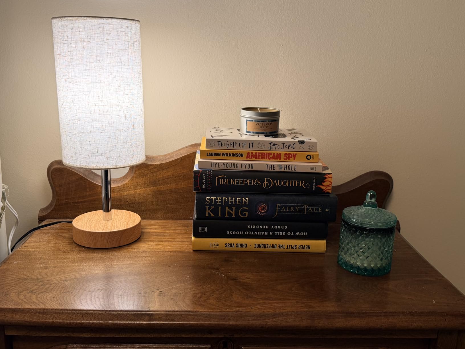 Yarra-Decor Bedside Table Lamp with USB Ports - Touch Control for Bedroom 3 Way Dimmable Nightstand Lamp with Round Fabric Shade for Living Room, Dorm, Home Office, Corded Electric customer photo 1