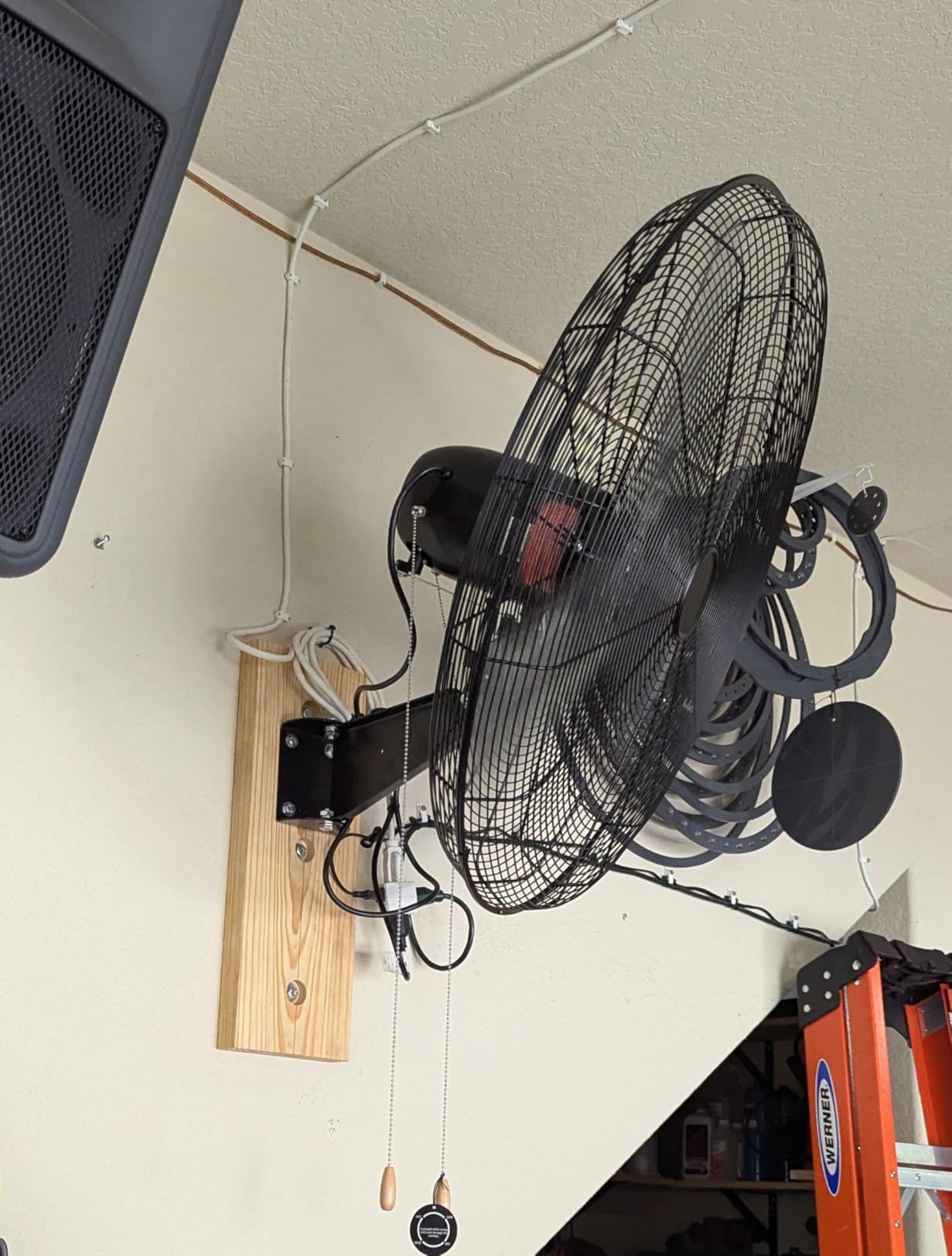 KEN BROWN 30 Inch Industrial Oscillating Wall Mount Fan - 7497 CFM High Velocity, Heavy Duty Metal Construction, 2 Speed Settings, Black customer photo 1
