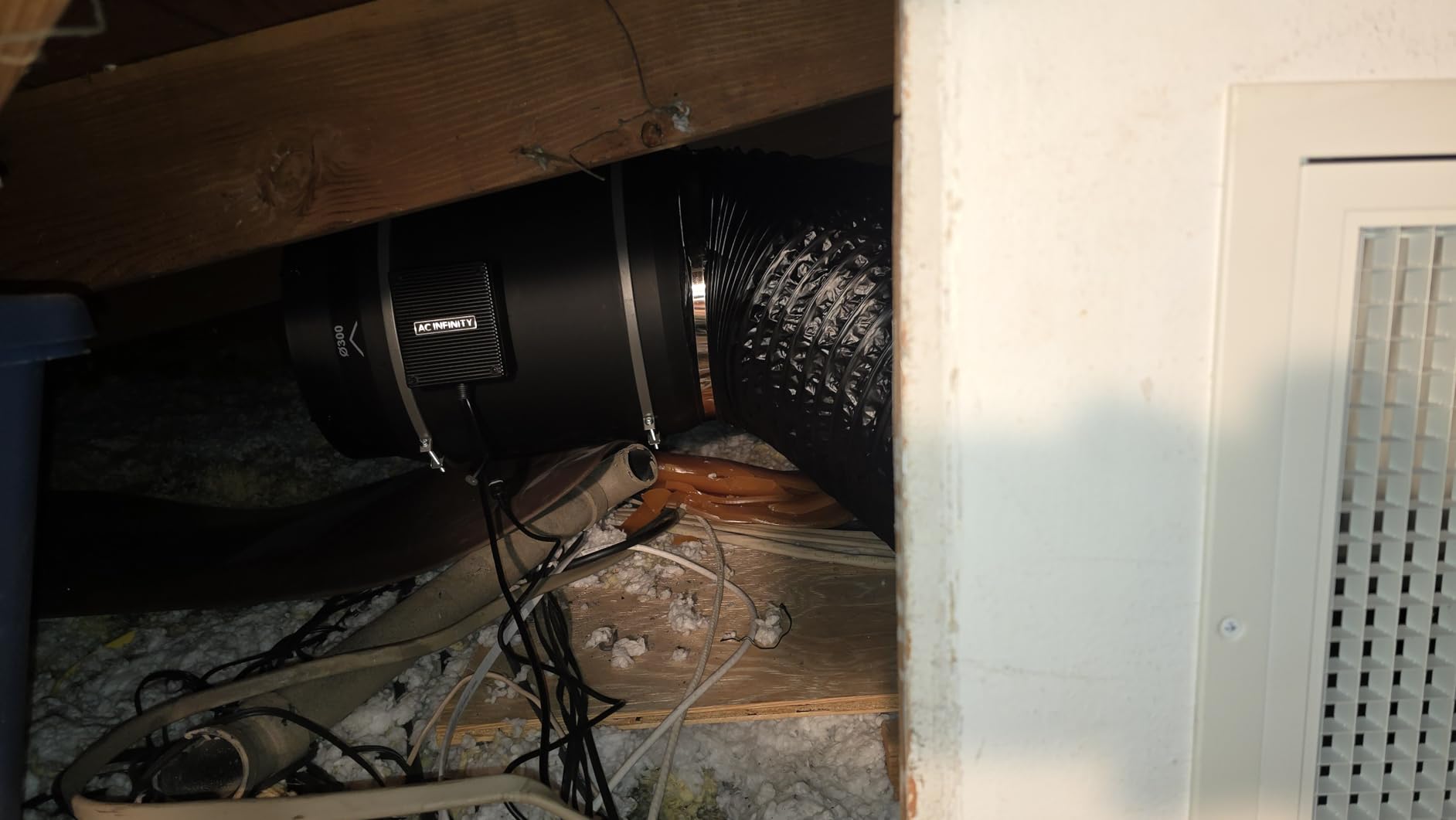 AC Infinity CLOUDWAY T12, Whole House Fan with WiFI Temperature Controller customer photo 1