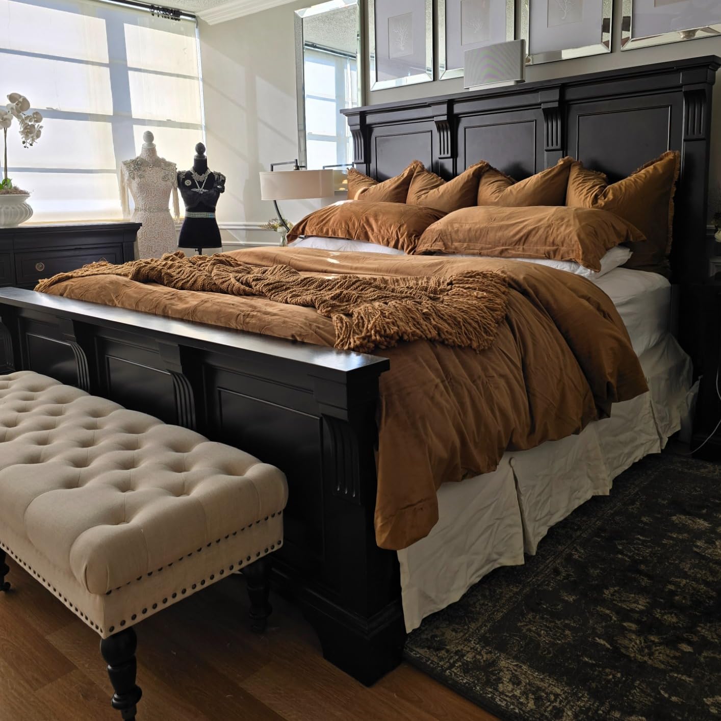 Tribeca Living Venice King Velvet Duvet Cover Set, Plum | Plush 260 GSM Velvet, Oversized, 3-Piece Set, Hidden Button Closure, Internal Corner Ties, Machine Washable customer photo 1