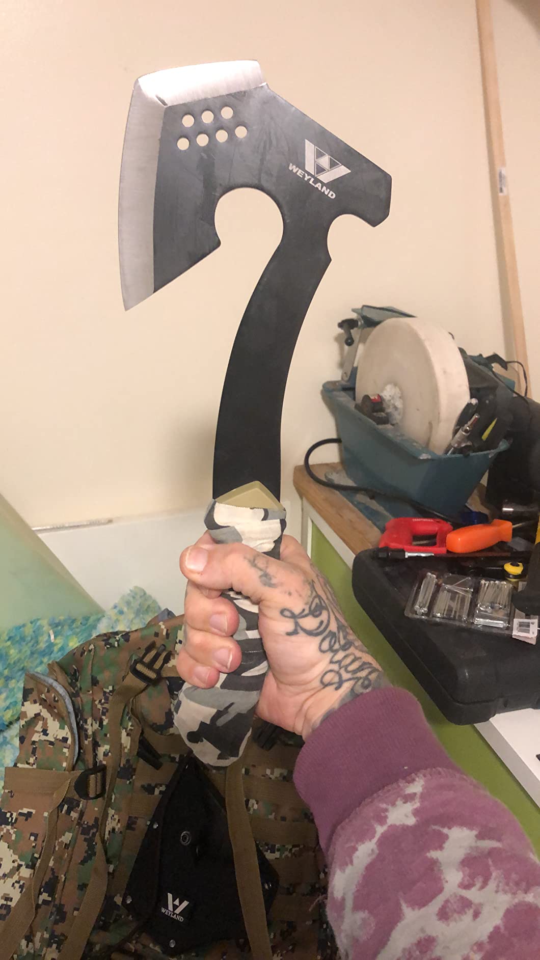 WEYLAND Bushcraft Hatchet - Full Tang Camping Axe with MOLLE Sheath customer photo 2