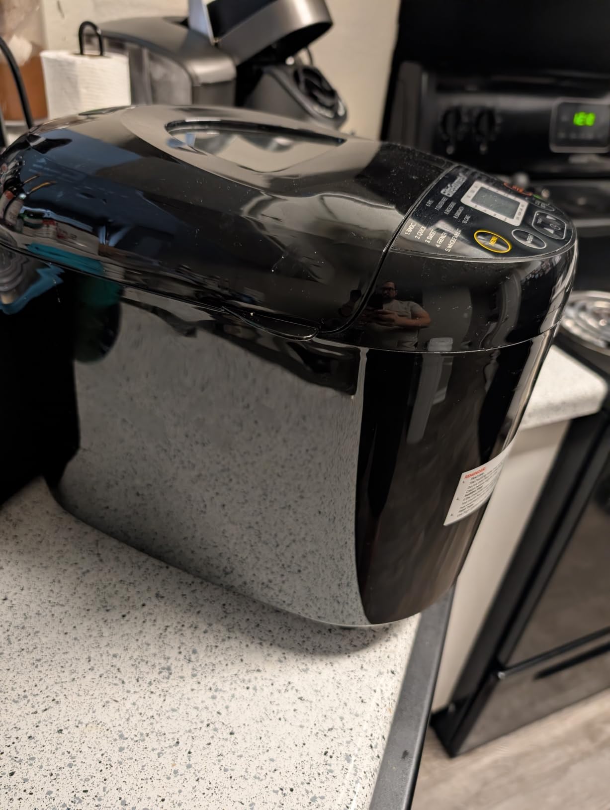 Elite Gourmet 2 Lb Programmable Bread Maker, 3 Sizes, 19 Presets, Black customer photo 2