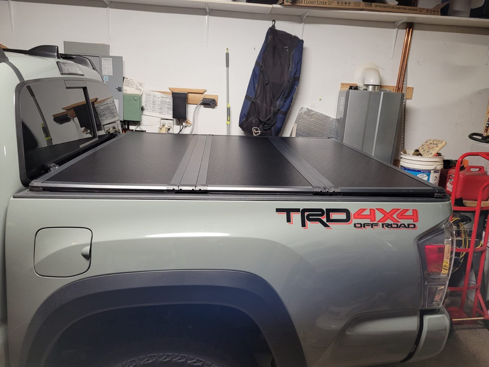 Kikito Hard Tri-Fold Tonneau Cover for 2016-2026 Toyota Tacoma 5Ft Bed (59.8-60.5in) | Waterproof & No-Drill Installation customer photo 1