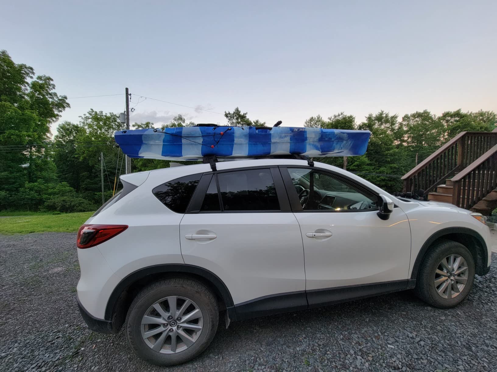 HEYTRIP Universal Soft Roof Rack Pads for Kayak/Surfboard/SUP/Canoe with 15FT Tie-Down Straps and Storage Bag customer photo 2