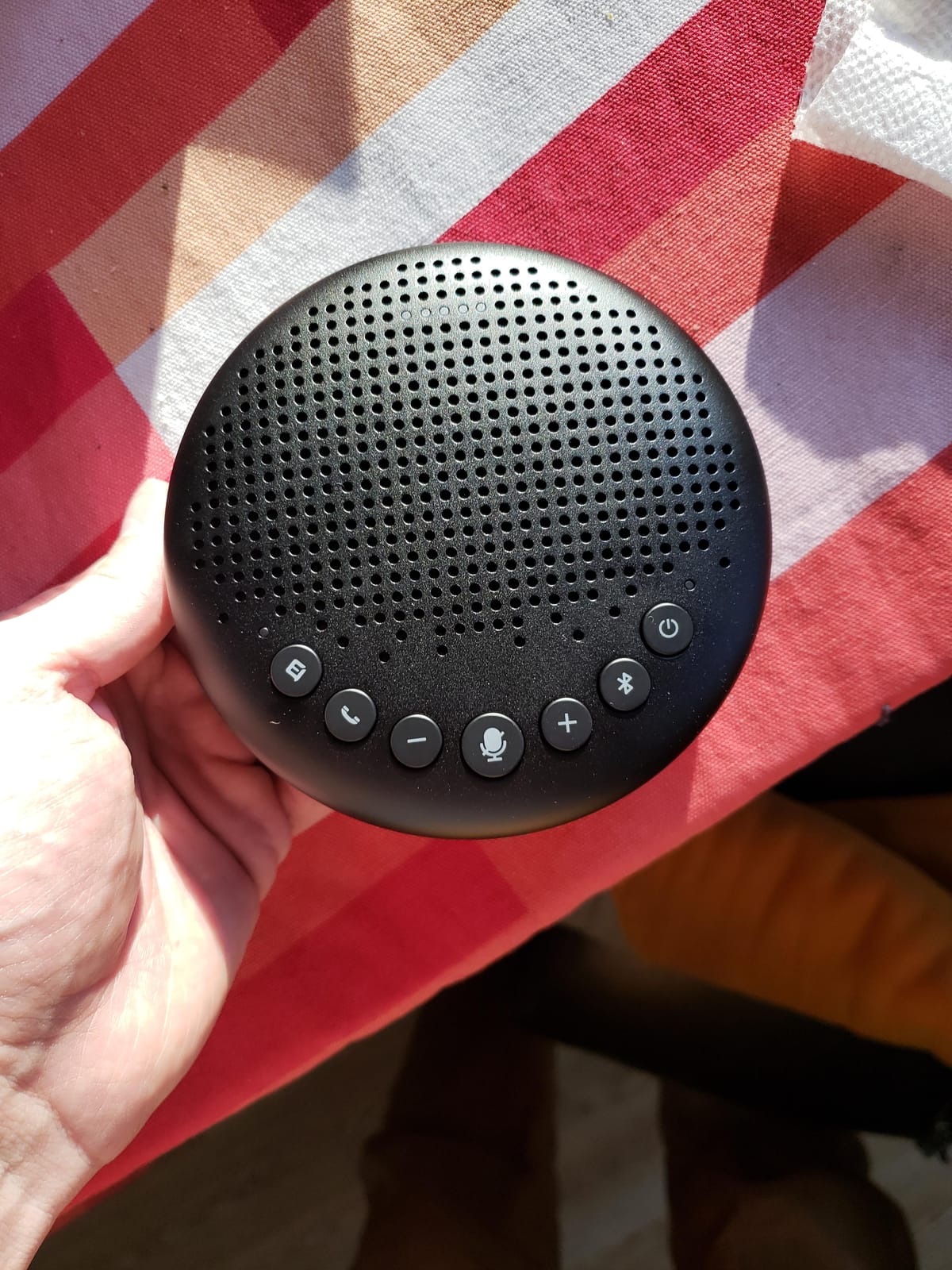 EMEET Luna Conference Speaker and Microphone, 360° Voice Pickup for 8 Users customer photo 2