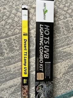 REPTI ZOO T5 HO UVB Lighting Combo Kit, Terrarium Hood Comes with Desert 10.0 UVB T5 Lamp (24W) customer photo 1