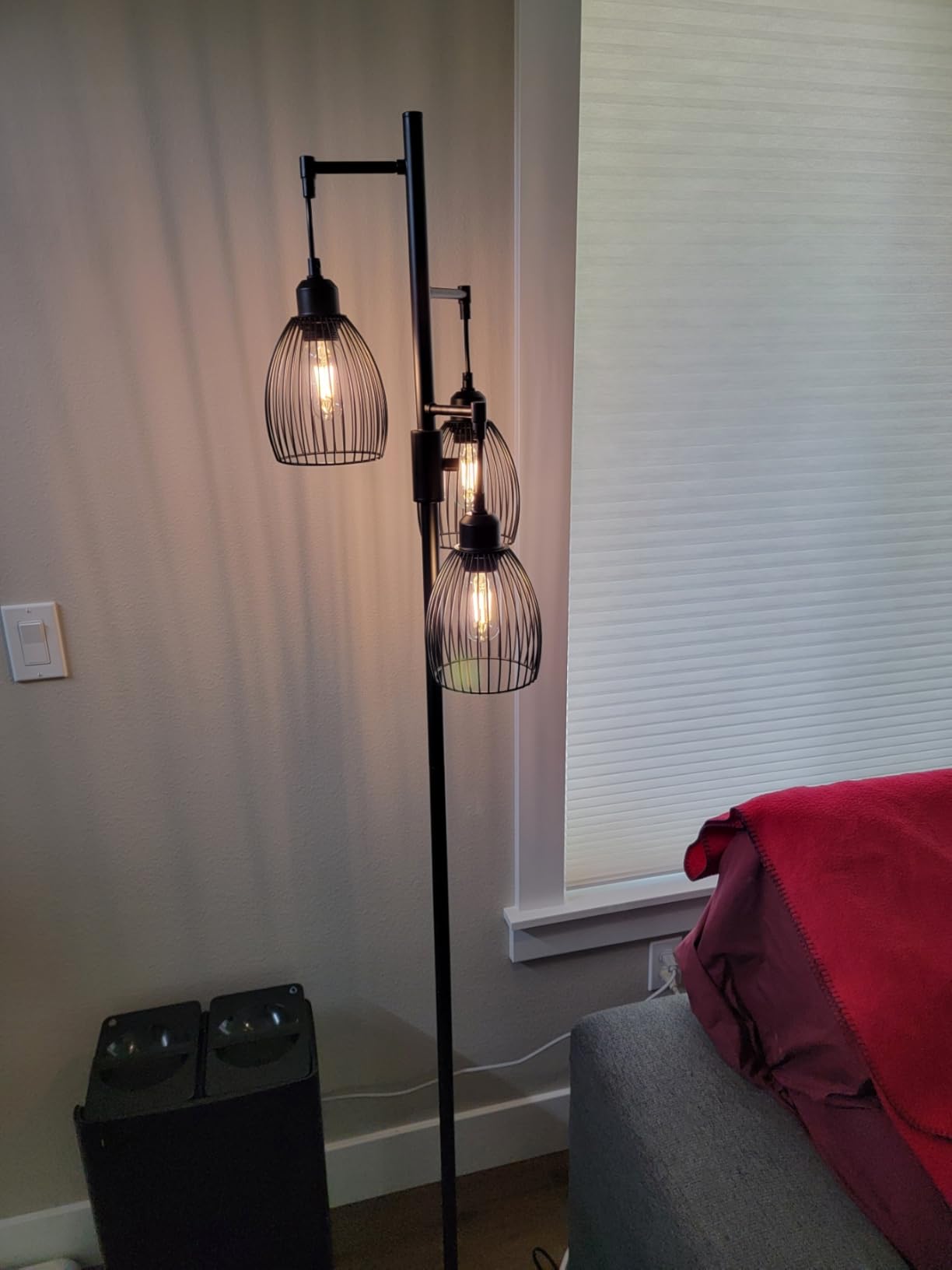 Dimmable Floor Lamp, 3 x 800LM LED Edison Bulbs Included, Farmhouse Industrial Floor Lamp Standing Tree Lamp with Elegant Teardrop Cage Tall Lamps for Living Room Bedroom Office Dining Room - Black customer photo 2