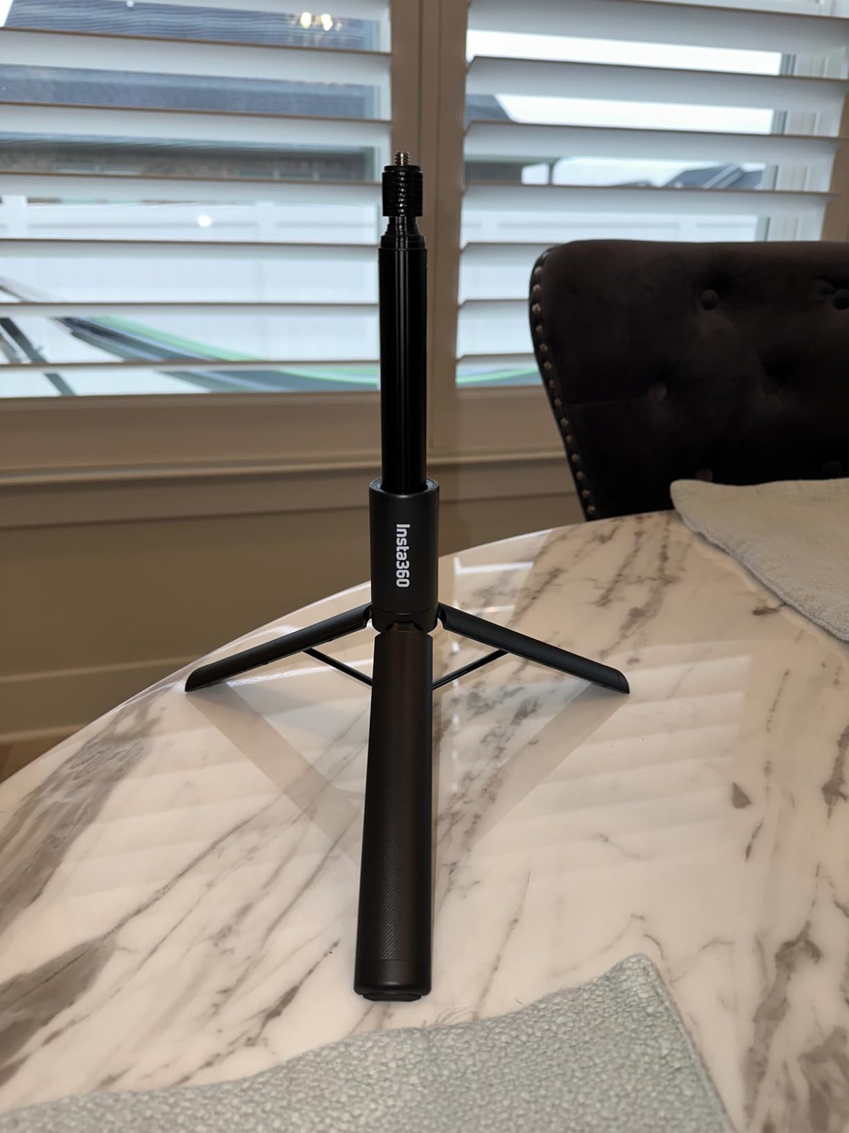 Insta360 2-in-1 Invisible Selfie Stick + Tripod, Aluminum Alloy Invisible Pole and Tripod, Compatible with Insta360 Ace, Ace Pro, Ace Pro 2, GO Ultra, GO 3S, ONE X2, X3, X4, X5 Action Cameras, Black customer photo 1
