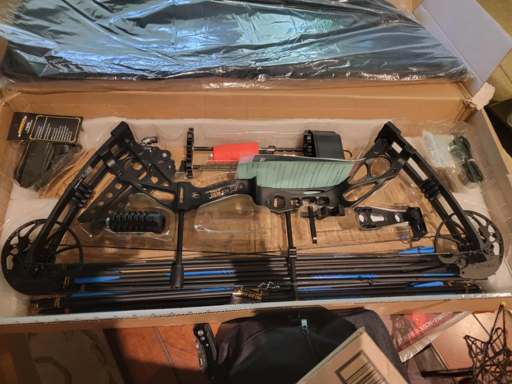 Sanlida Archery Dragon X8 RTH Compound Bow Package for Adults and Teens,18”-31” Draw Length,0-70 Lbs Draw Weight,up to IBO 310 fps,No Bow Press Needed,Limited Life-time Warranty,RH Only customer photo 1
