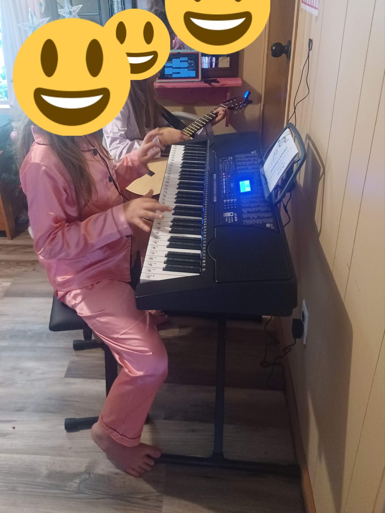 JIKADA 61 Key Portable Electronic Keyboard Piano,3 Teaching Modes customer photo 2