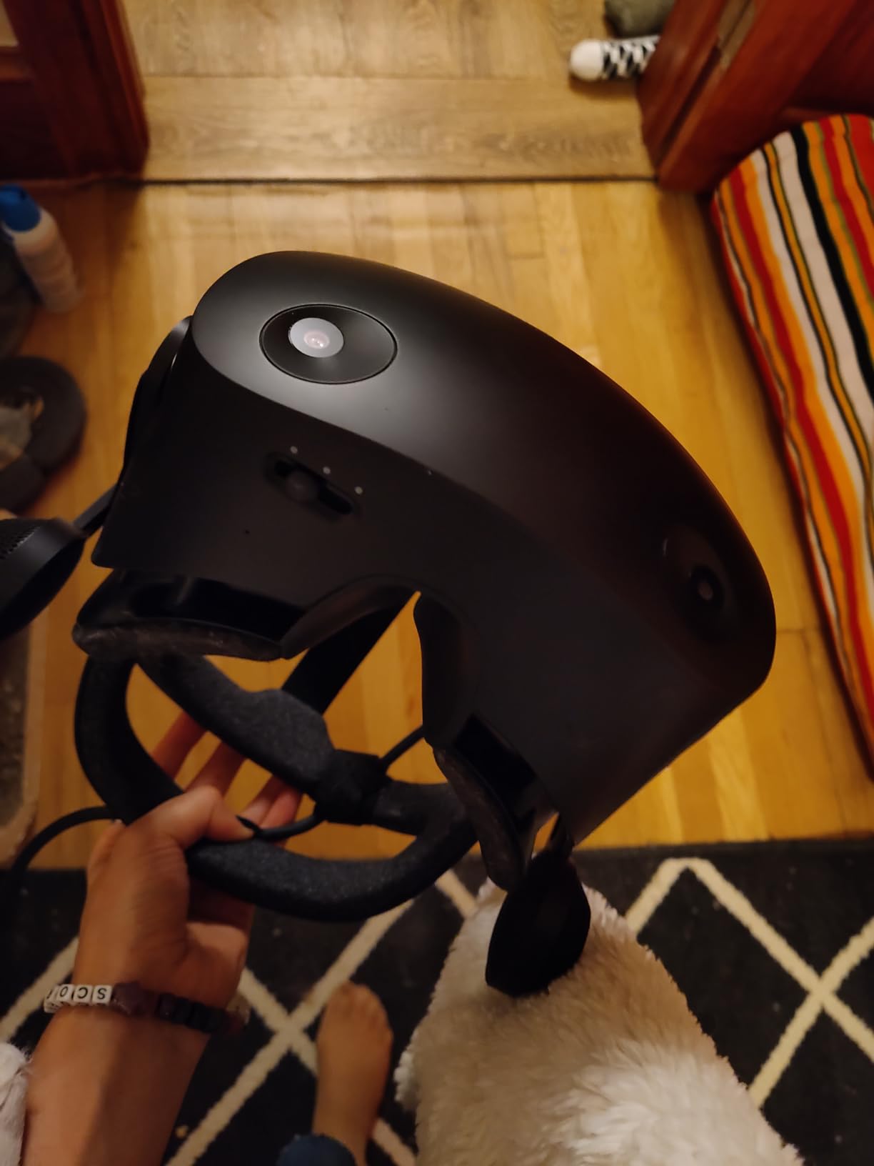 HP Reverb G2 VR Headset With Controller, Adjustable Lenses & Speakers from Valve, 2160 x 2160 LCD Panels, For Gaming, Ergonomic Design, 4 Cameras, Compatible With SteamVR & Windows Mixed Reality customer photo 2