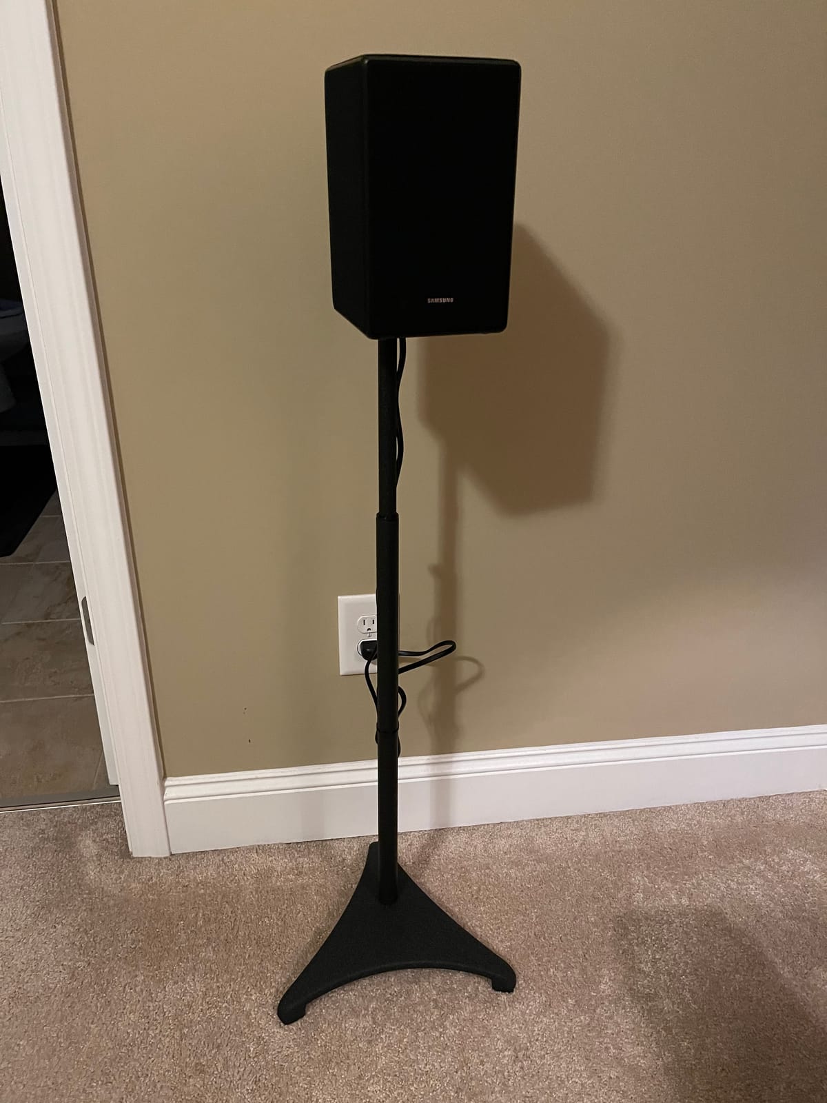 SAMSUNG HW-Q950A 11.1.4ch Soundbar with Dolby Atmos/DTS:X Alexa Built in(2021), Black customer photo 2