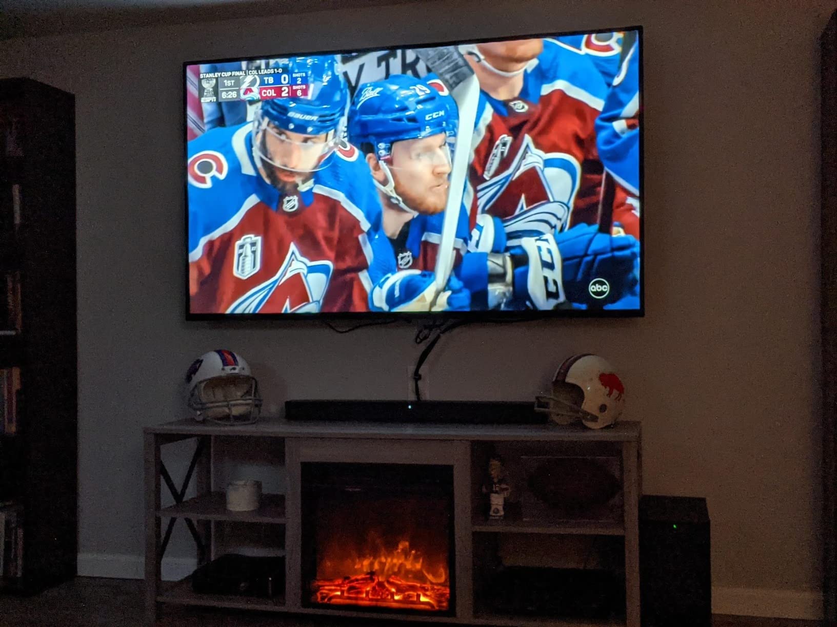 VIZIO 55-Inch V-Series 4K UHD LED Smart TV with Voice Remote, Dolby Vision, HDR10+, Alexa Compatibility, V555-J01, 2021 Model customer photo 2