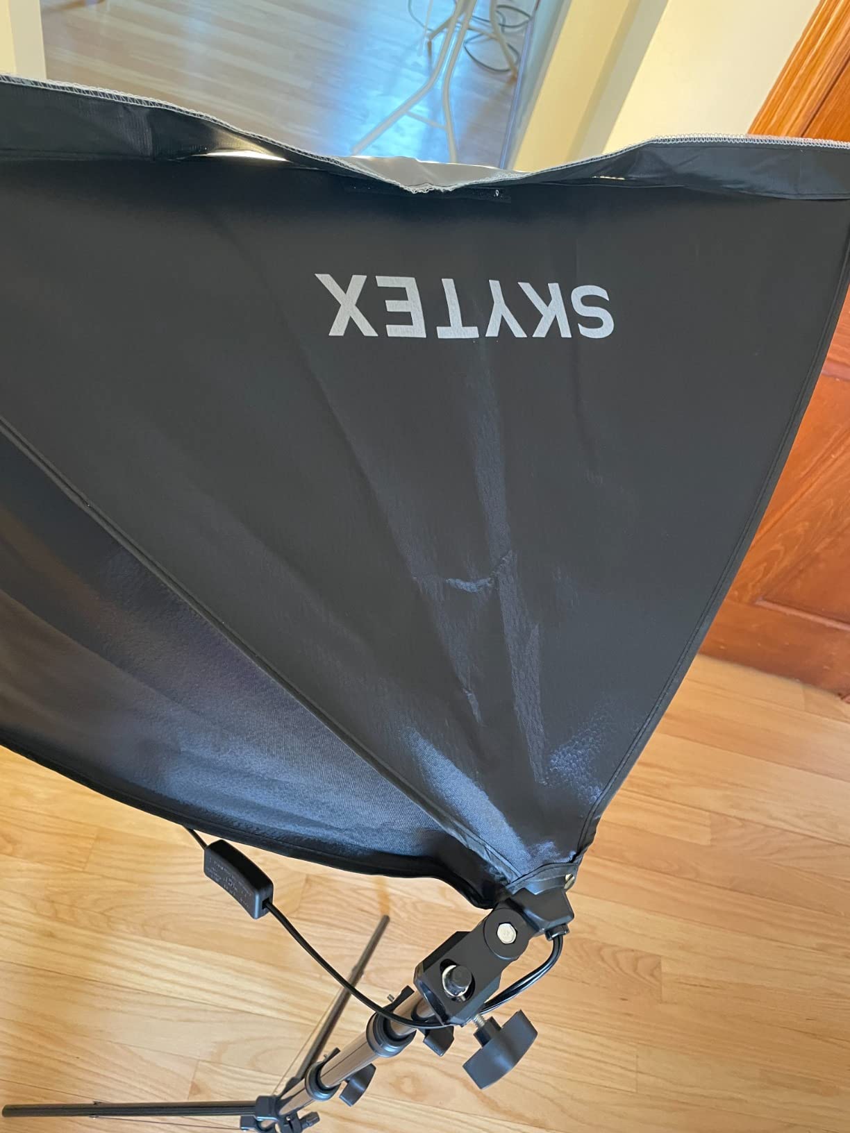 Skytex Softbox Lighting Kit 2Pack 20x28in Soft Box | 85W 2700-6400K E27 LED Bulb Continuous Photography Lighting, Photo Studio Lights Equipment for Camera Shooting, Video Recording customer photo 2
