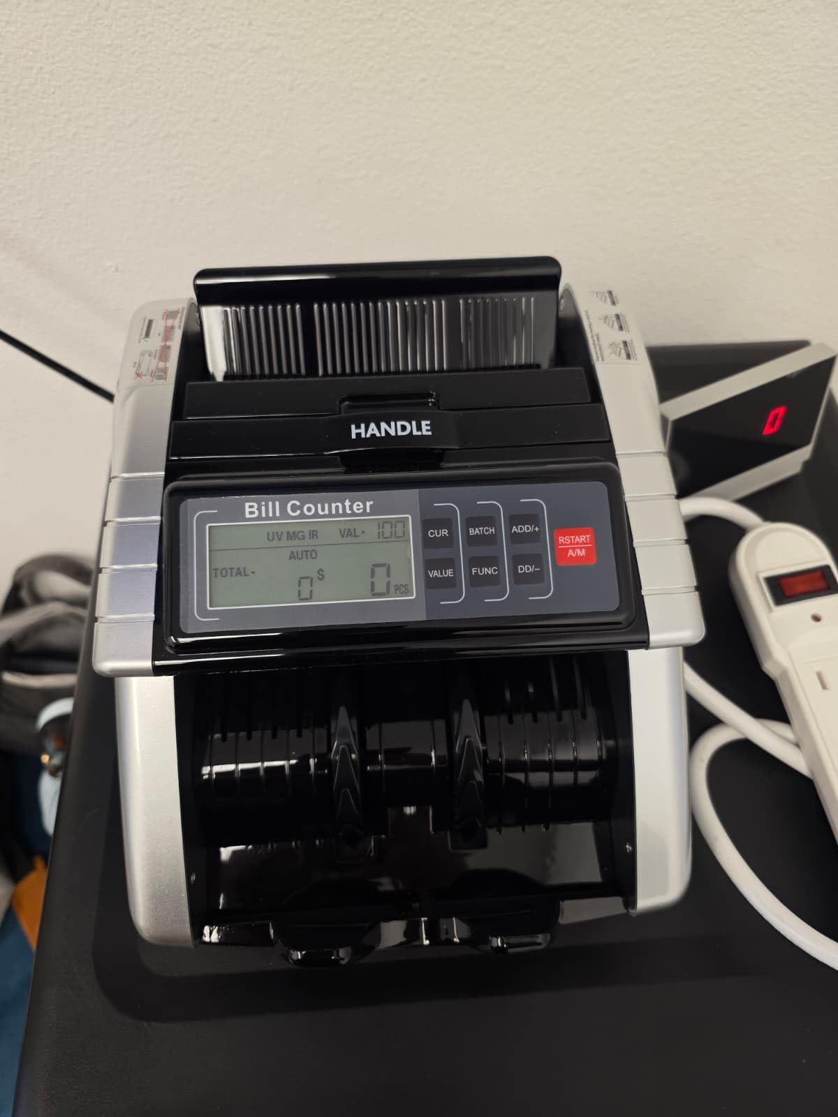 Aneken Money Counter Machine with Value Count, Dollar, Euro UV/MG/IR/DD/DBL/HLF/CHN Counterfeit Bill Detectors，Add and Batch Modes, Cash Counter with LCD Display customer photo 2