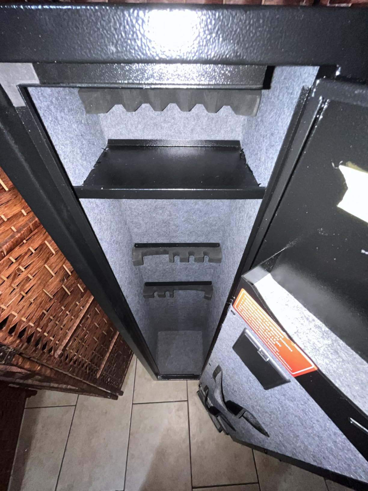 Kaer 4-5 Biometric Gun Safe for Rifles and Pistols,Long Rifle Safe for Home customer photo 2