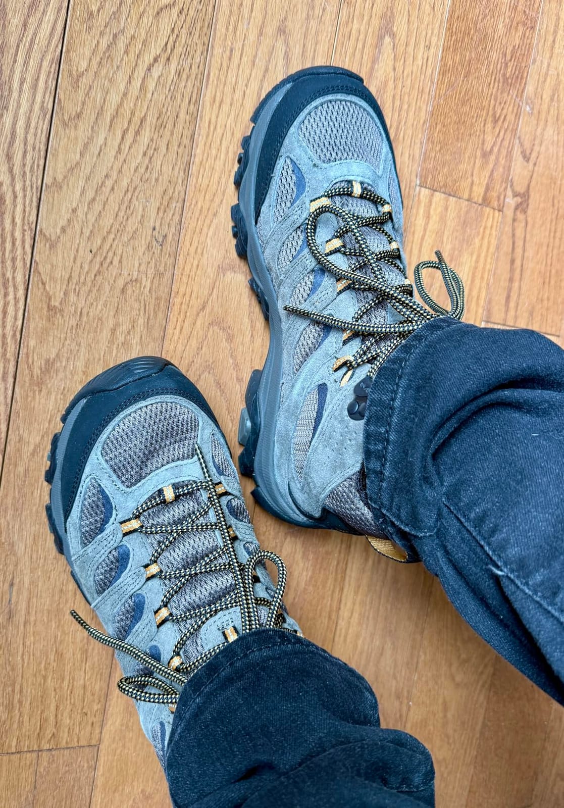 Merrell Men's Moab 3 Mid Hiking Boot customer photo 1