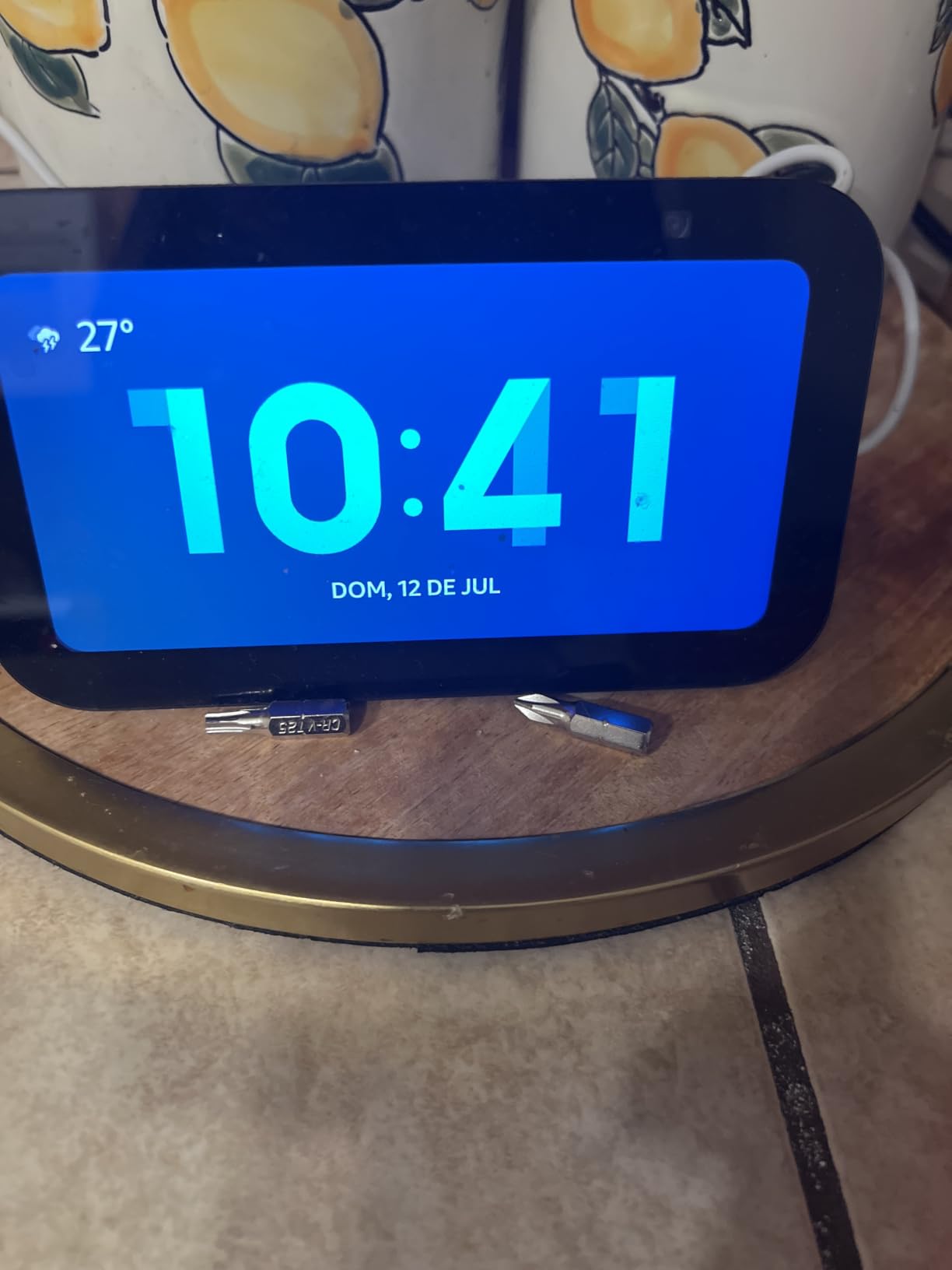 Amazon Echo Show 5 (newest model), Smart display, Designed for Alexa+, 2x the bass and clearer sound, Cloud Blue customer photo 2