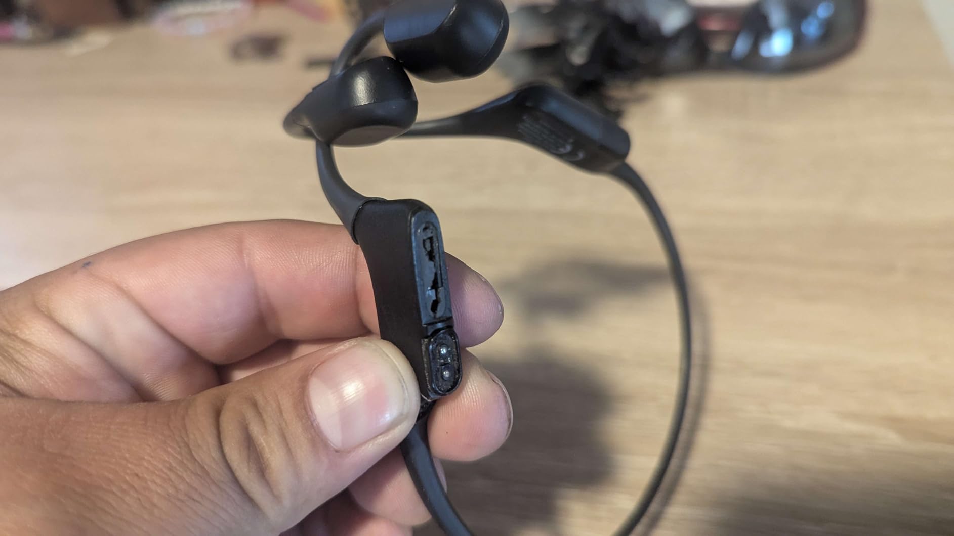 SHOKZ OpenRun Bone Conduction Open-Ear Bluetooth Sport Headphones, Black customer photo 1