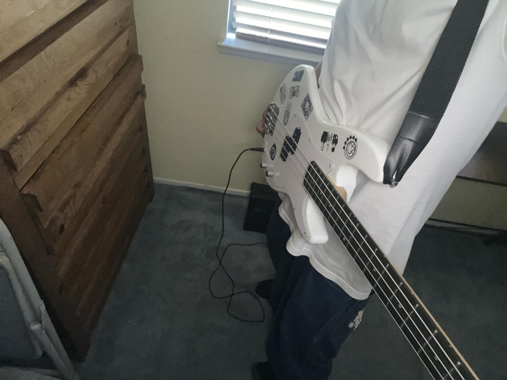 GLARRY Full Size Electric Bass Guitar Beginner Kit 4 String Exquisite Basswood Bass with 20W AMP, Cable, Strap, Bag and Accessories (Dark Blue, 39