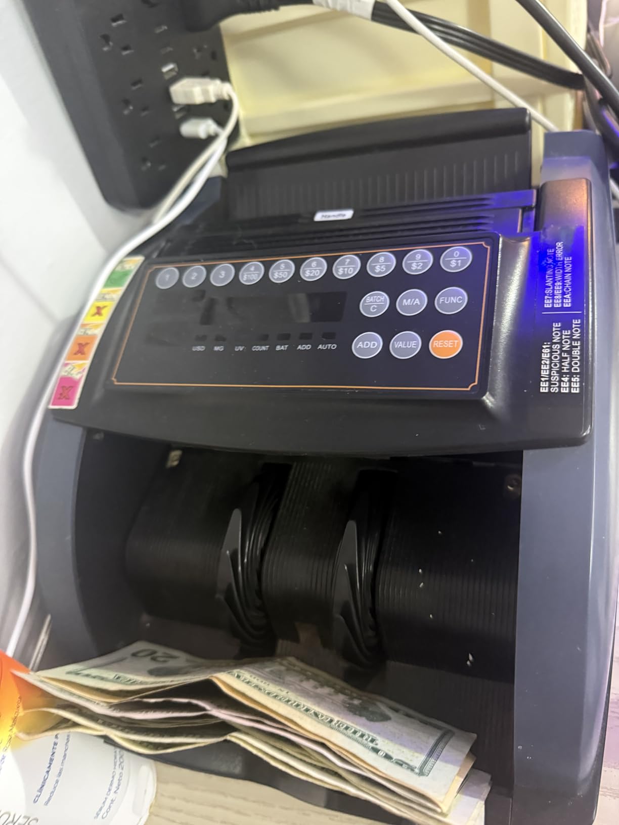 Aneken Money Counter with Value Count, 1300 Bills/Min for USD & EUR customer photo 2