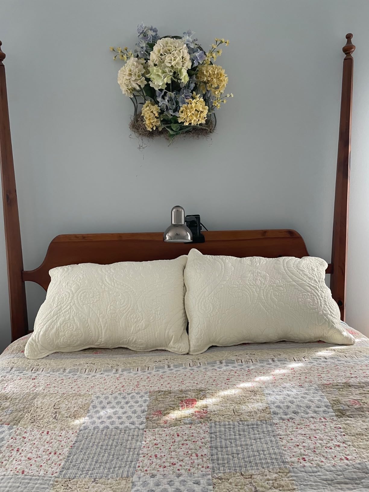 BOSOWOS Quilted Pillow Shams Set of 2, Decorative Microfiber Standard Bed Pillow Shams, Soft Pillow Covers with Envelope Closure (White, 2Pcs:20 x 26inch) customer photo 2