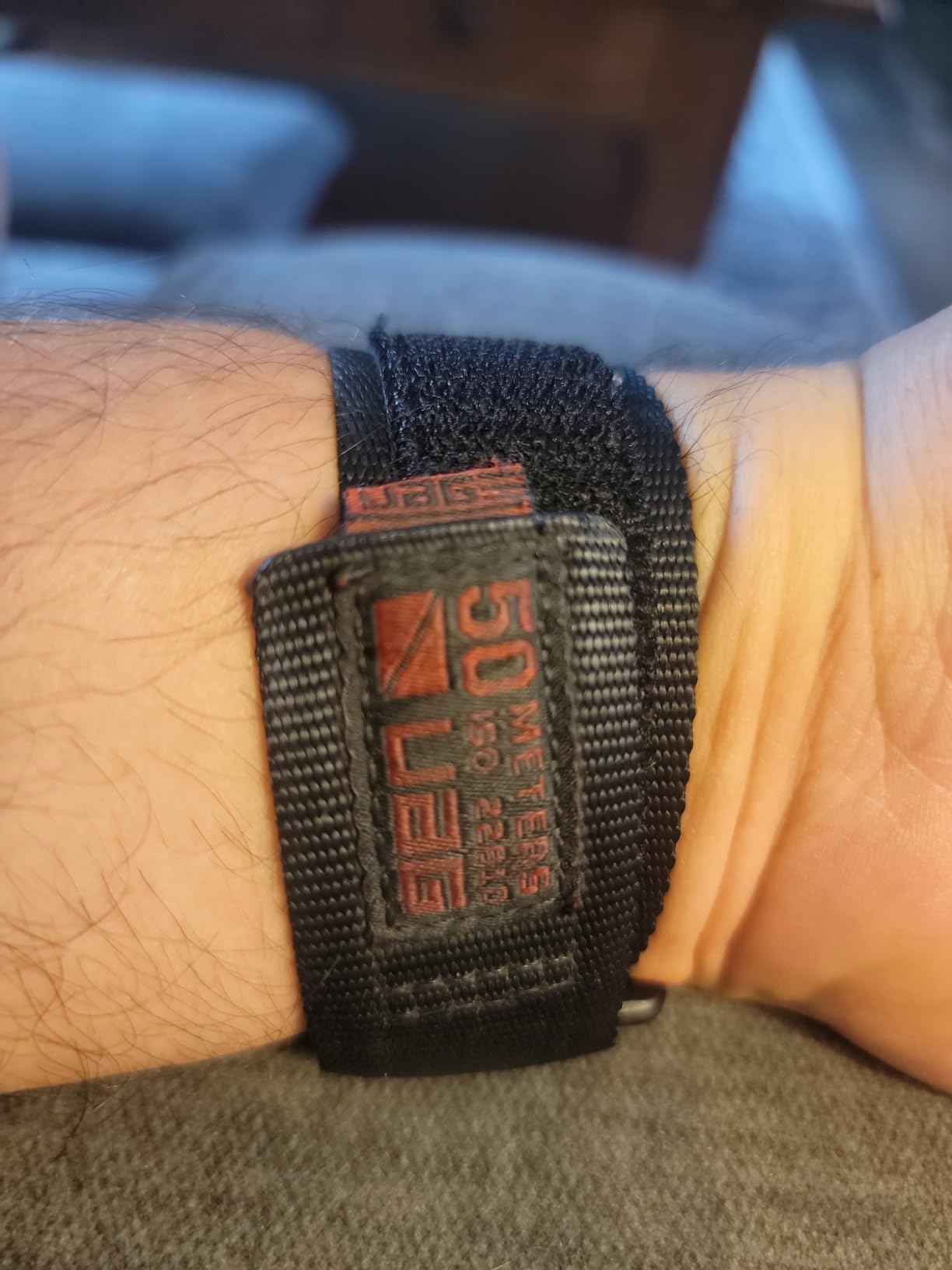 Garmin Instinct 2 Solar, Smaller-Sized Rugged Outdoor Watch with GPS, with Solar Charging Capabilities, Built for All Elements, Multi-GNSS Support, Tracback Routing and More, Graphite customer photo 2